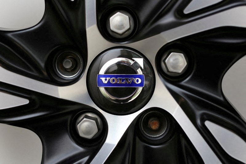 Volvo Cars, Northvolt to open battery R&D centre as part of $3.3 billion investment
