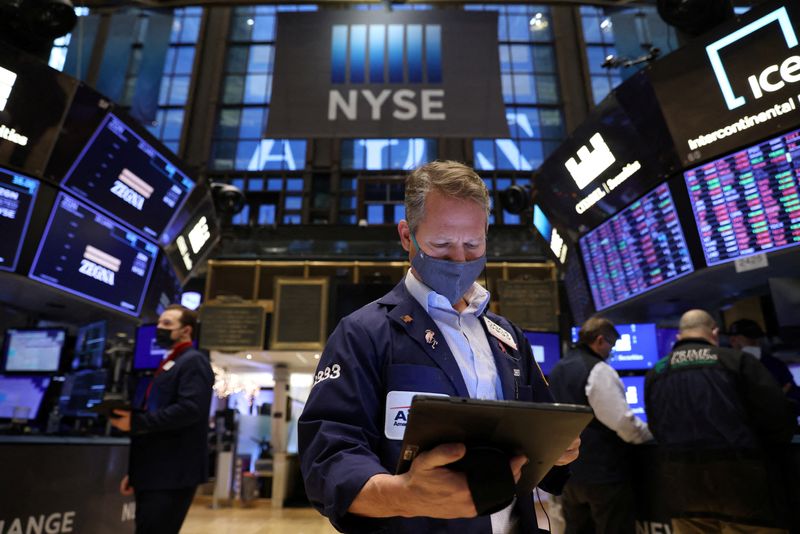 Wall Street closes up strongly with boost from Nike, Micron, following Omicron slide