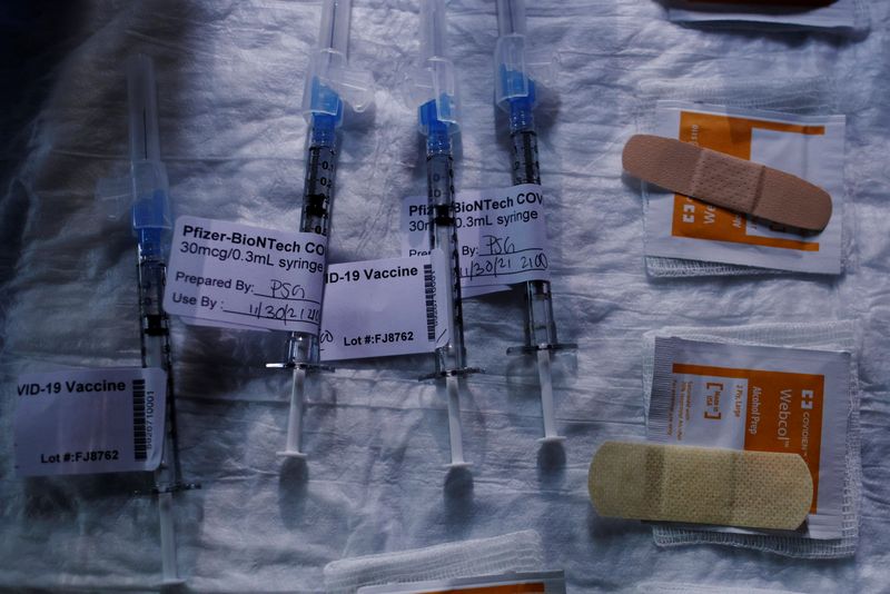 White House says DOJ will defend government's authority to promote vaccine requirement