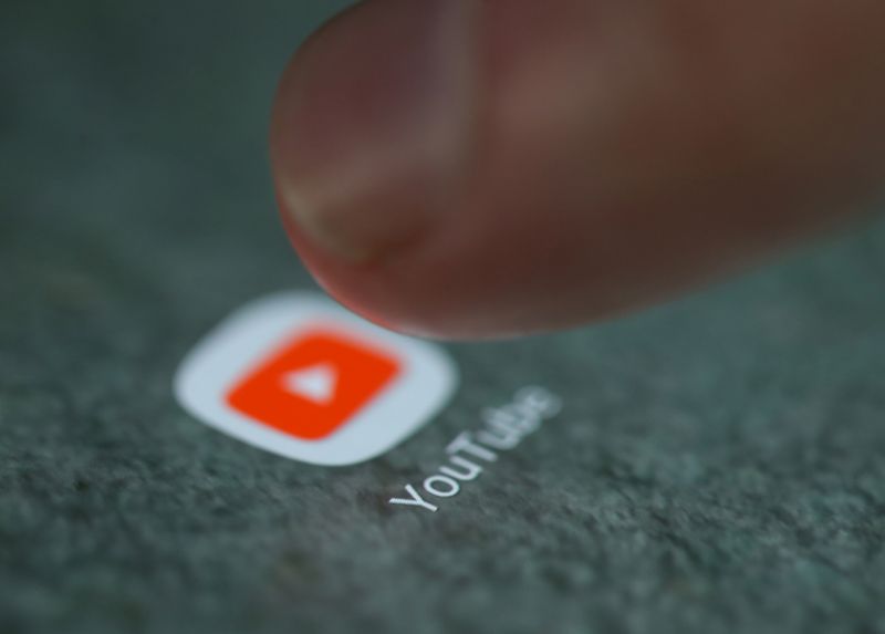 YouTube stays on Roku devices as companies strike multi-year deal