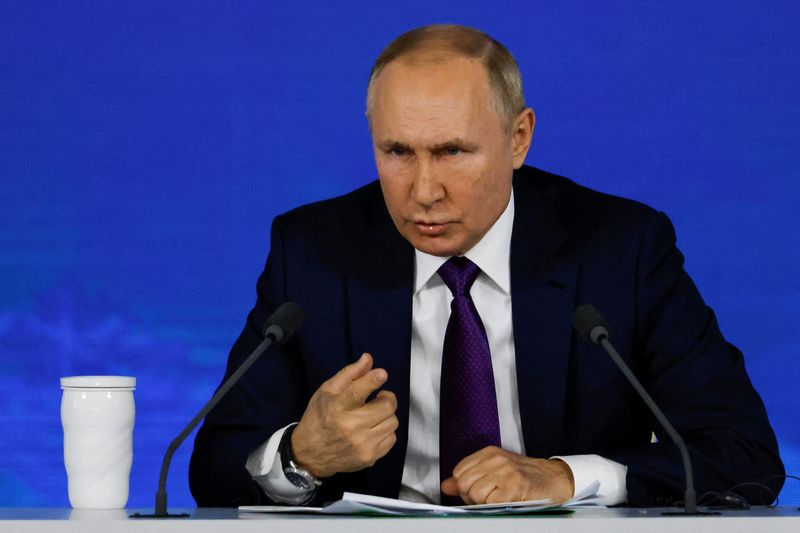 Putin: we don't want conflict over Ukraine