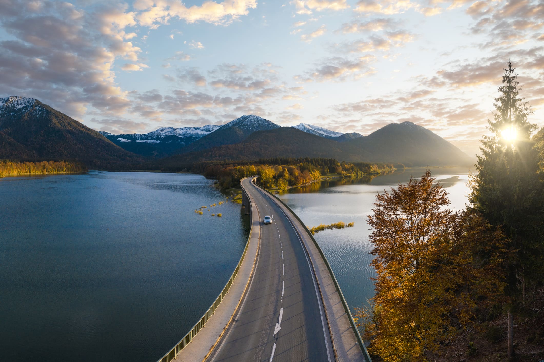 Which countries are best for road trips? See the top 5 in the world