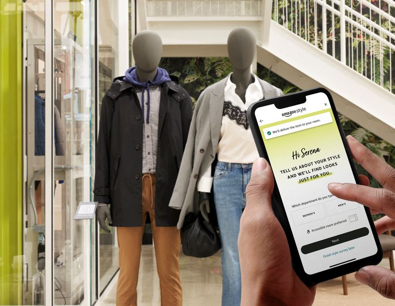 Amazon to open fashion store where algorithms suggest what to try on