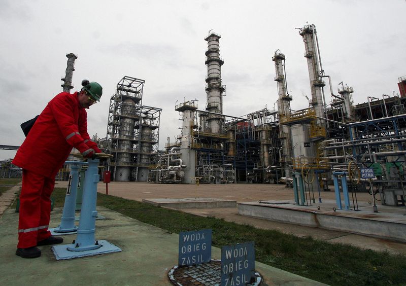 Analysis-Saudi-Polish deal dents Russian oil dominance in Baltic