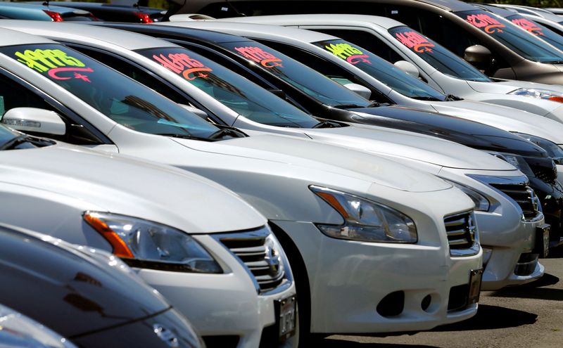 Automobiles boost U.S. business inventories in November