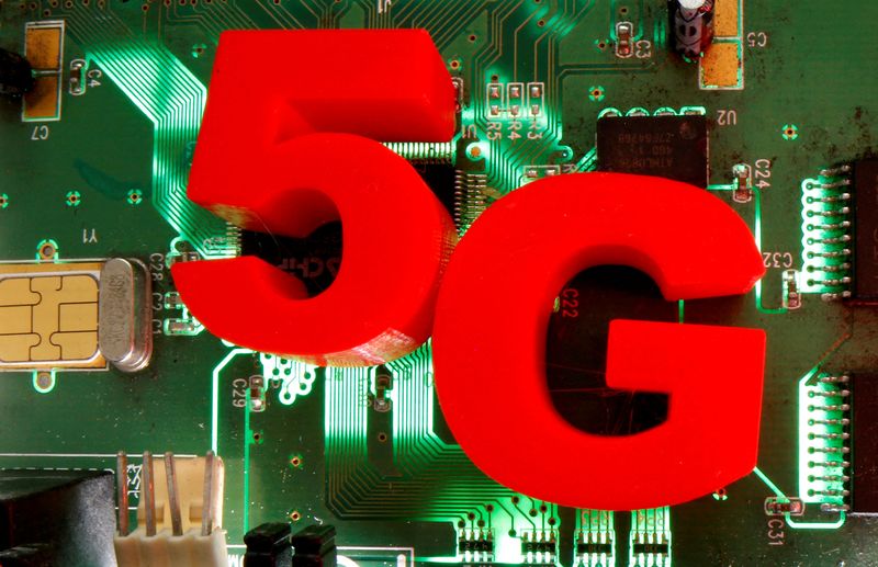 Aviation groups ask White House to intervene in 5G safety dispute
