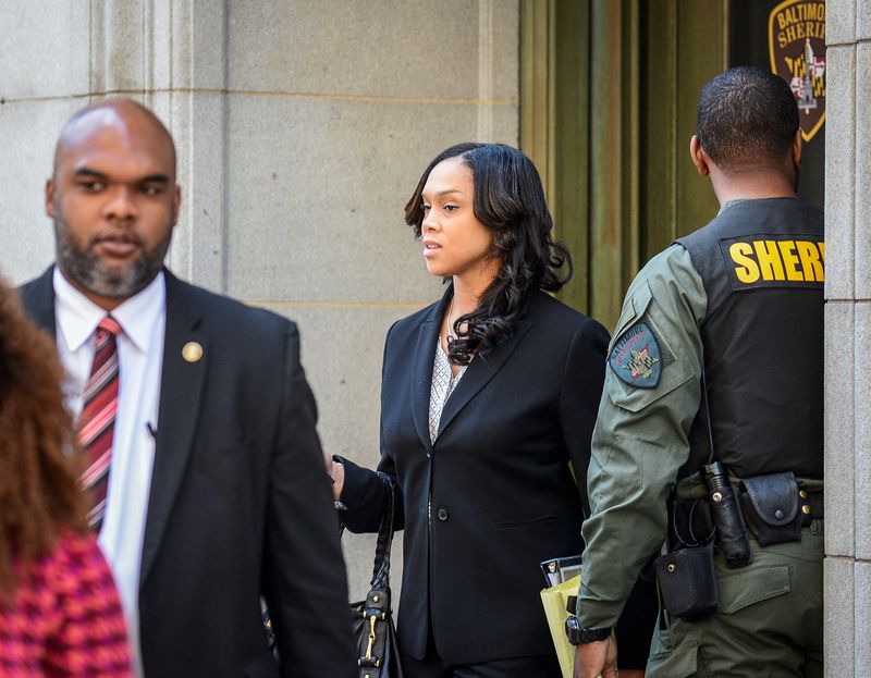 Baltimore state's attorney indicted on federal charges