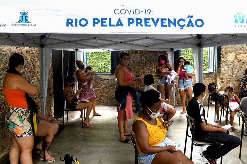 Brazil reels as Omicron spreads, weighing on hospitals and economy