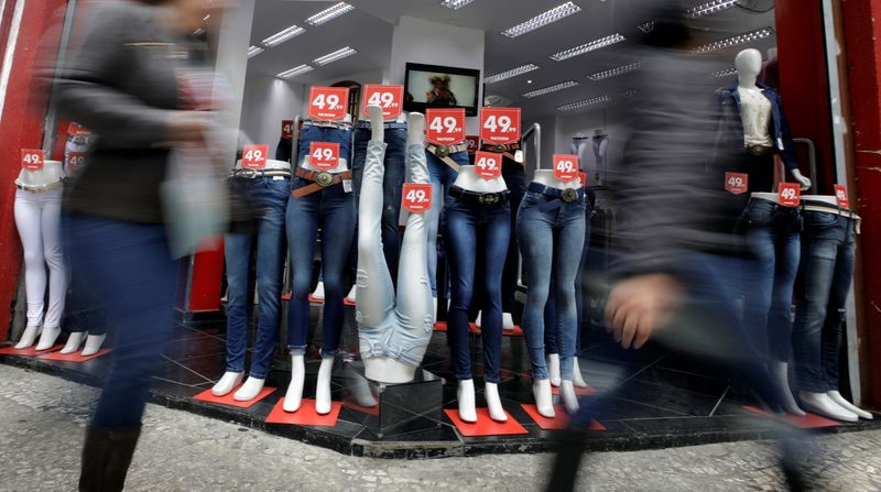 Brazil retail sales rise 0.6% in November