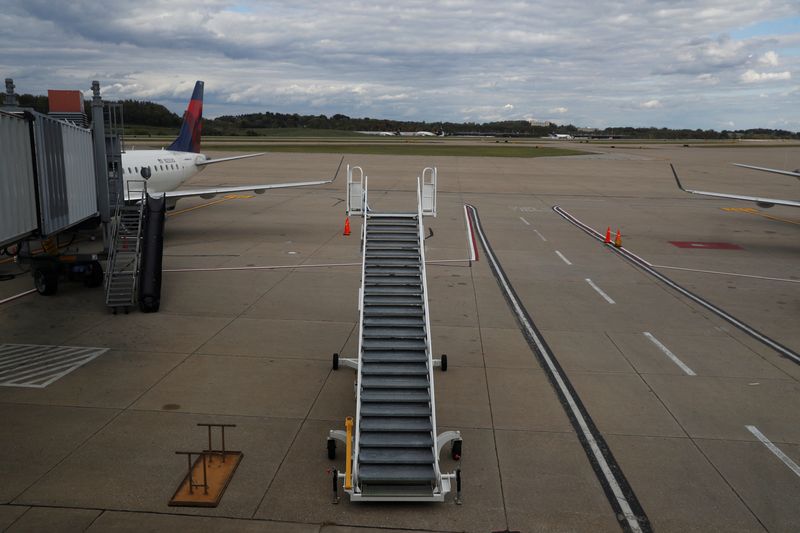 China orders suspension of some U.S. flights after COVID-19 cases