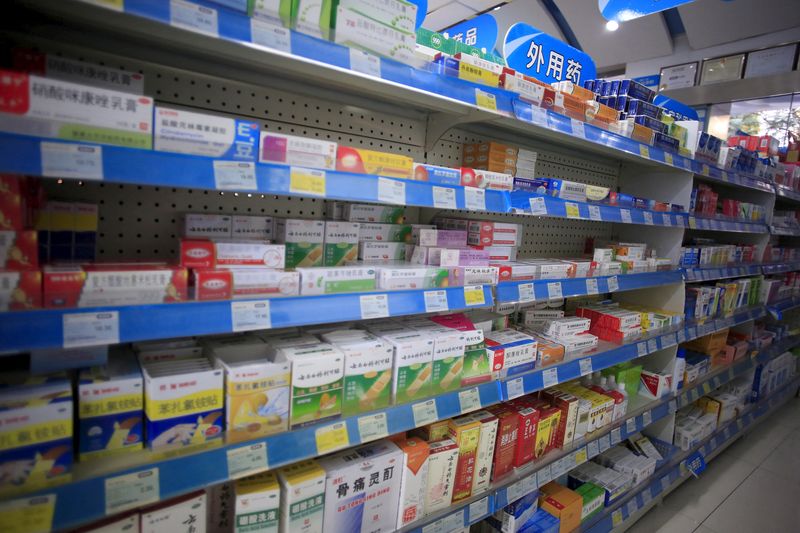 China to strengthen anti-monopoly efforts in pharma industry