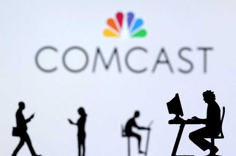 Comcast cable business, theme park recovery drives quarterly revenue