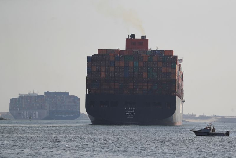 Egypt's Suez Canal targets 15% share of global energy trade by 2040 - statement