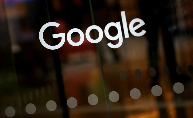 Facebook, Google CEOs aware of formal advertising market deal -- court filing
