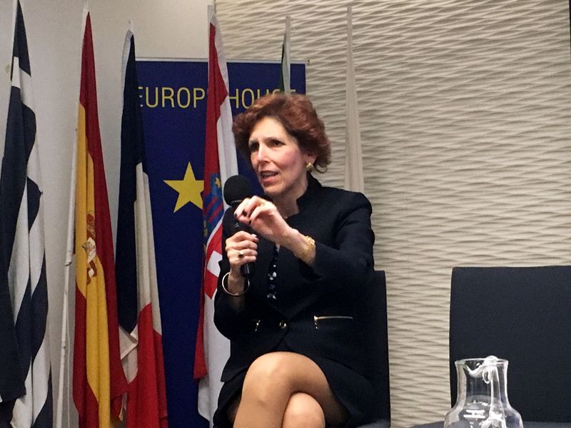 Fed's Mester says she supports reducing balance sheet as fast as feasible