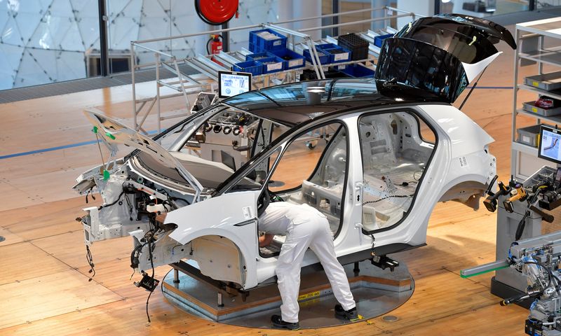 German producer prices register record 24.2% jump in December