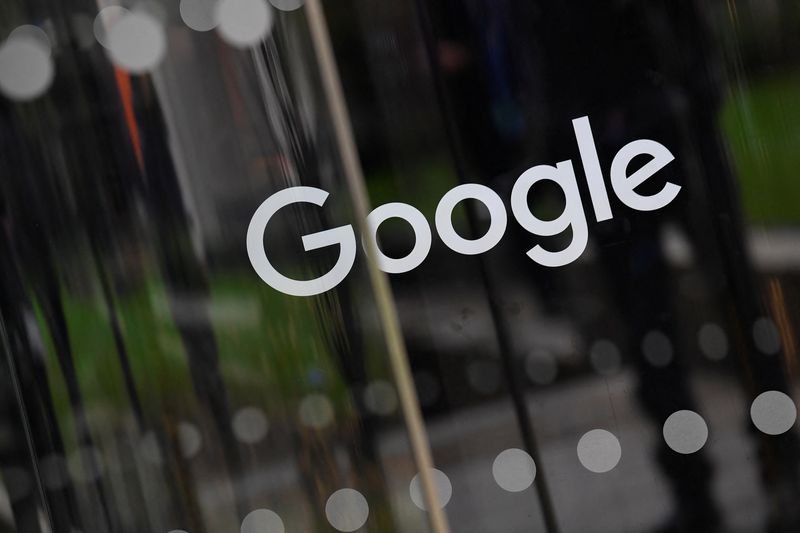 German watchdog says Google agrees to remove Showcase from general searches