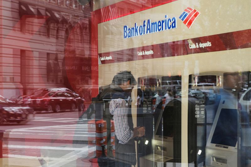 Investors put $30.5 billion into stocks, ditch safe havens - BofA