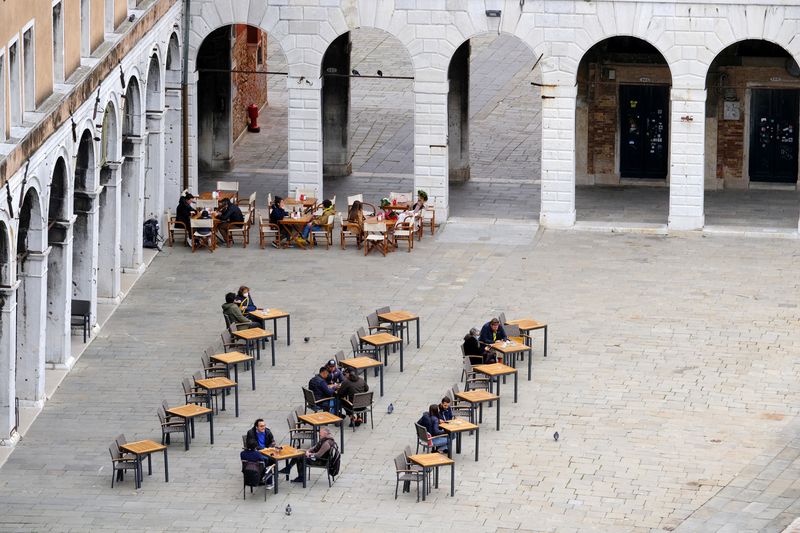 Italian services activity growth cools in Dec -PMI