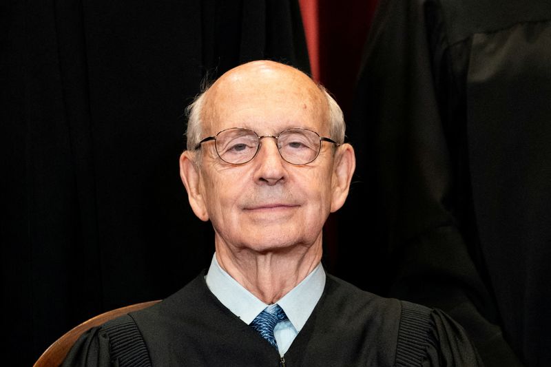 Liberal U.S. Supreme Court Justice Stephen Breyer to retire -media reports