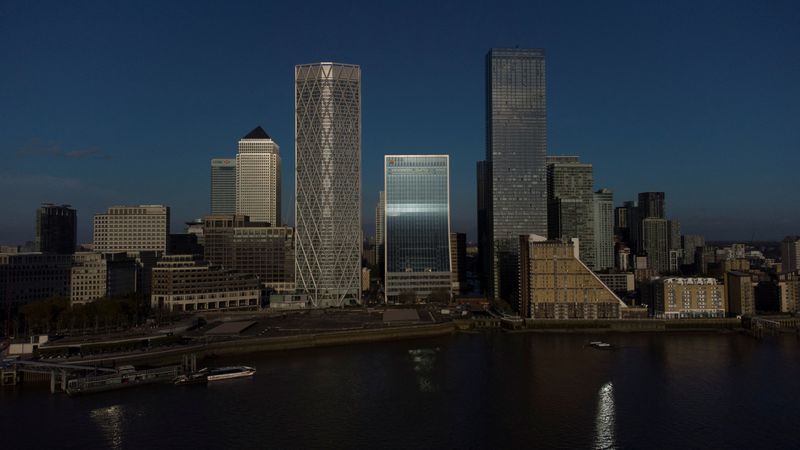 Major UK companies plan 2022 investment surge - Deloitte