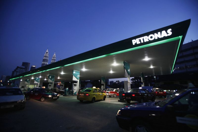 Malaysia's Petronas, Shell unit partner to explore carbon capture and storage