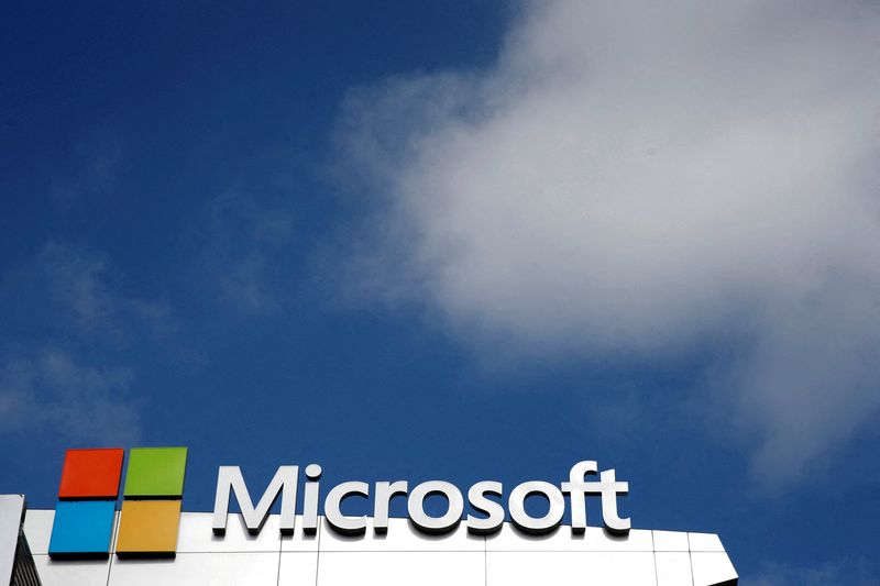 Microsoft cloud growth forecast bodes well for tech rivals, too