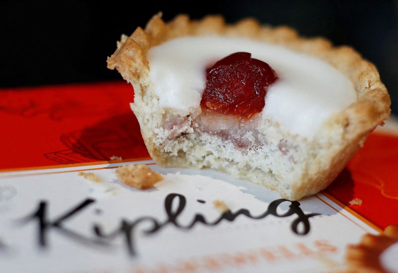 Mr. Kipling maker Premier Foods sees annual earnings above estimates