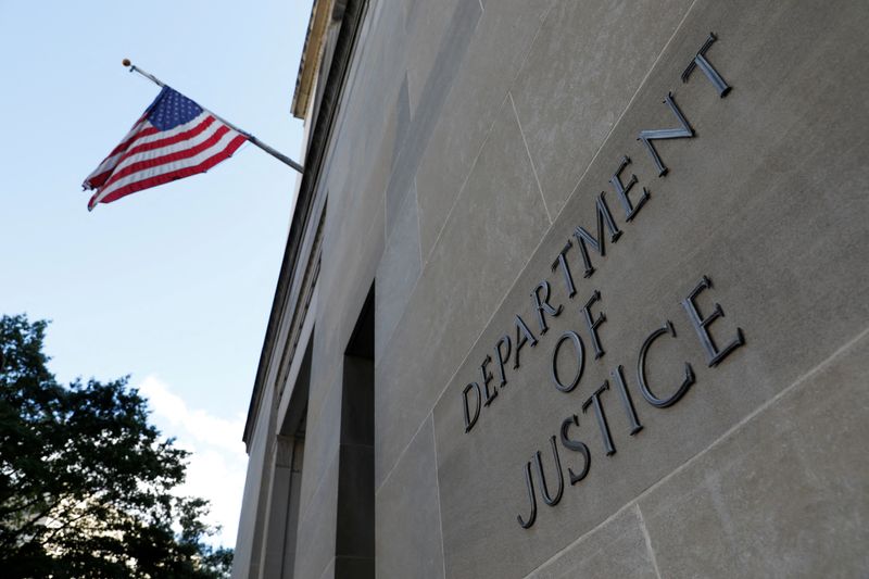 New U.S. rule lets federal inmates earn credits for early release