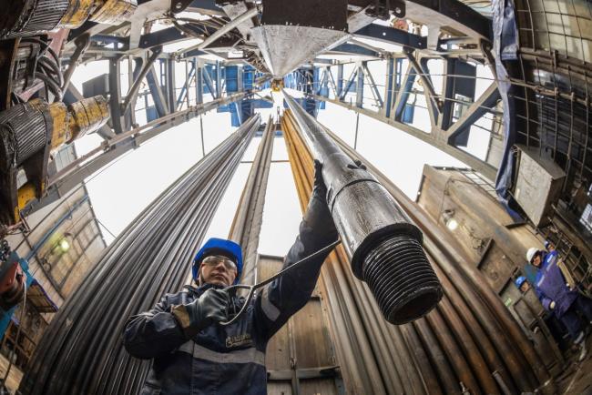 Oil Rallies Ahead of OPEC+ Meeting to Discuss Output Policy