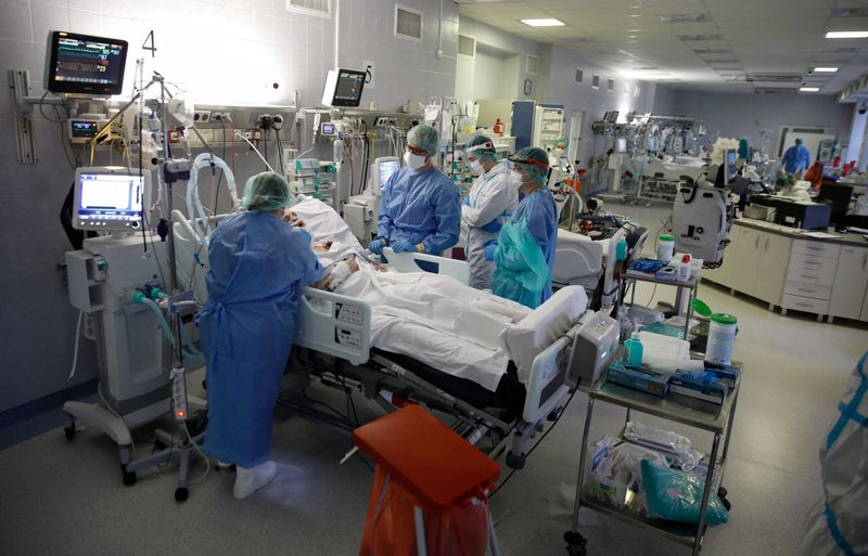 Polish scientists find gene that doubles risk of serious COVID