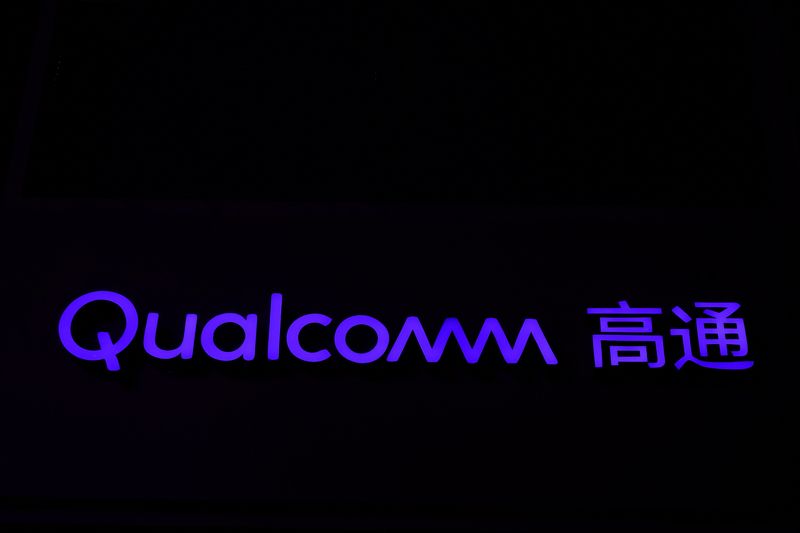 Qualcomm, Microsoft partner on metaverse chip for AR glasses