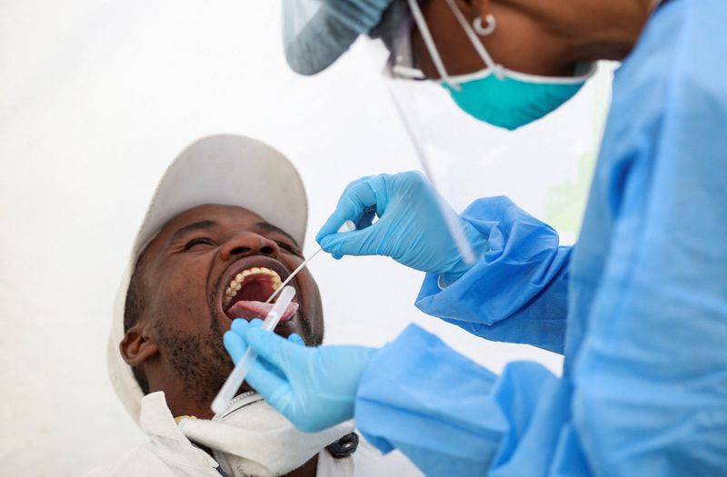 South African studies suggest Omicron has higher 'asymptomatic carriage'