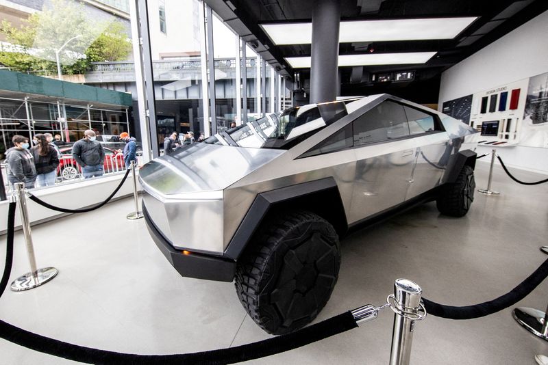 Tesla sees Cybertruck production delayed to 2023
