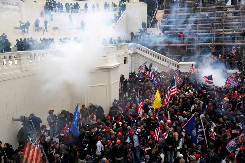 U.S. Capitol riot panel demands testimony about 2020 fake electors plan