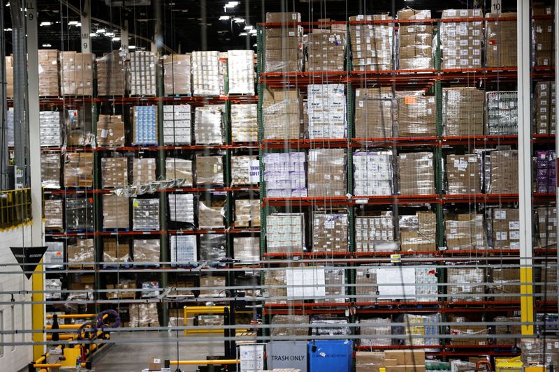 U.S. goods trade deficit widens in December on imports