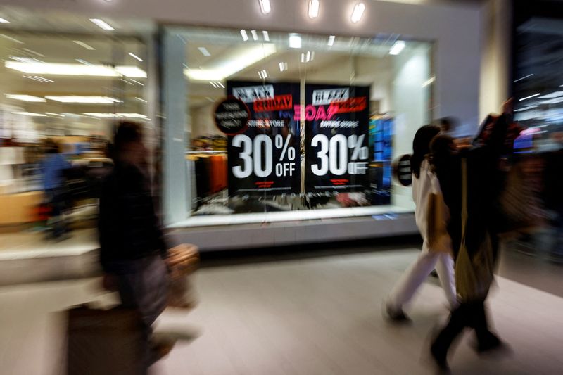 U.S. holiday sales endure supply chain, Omicron snags to hit $887 billion - NRF