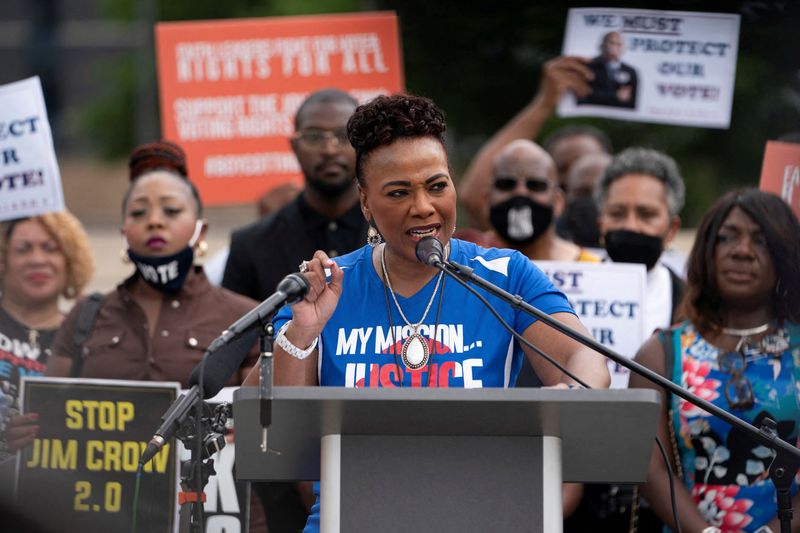 U.S. states restricting voting rights would disappoint Martin Luther King, daughter says
