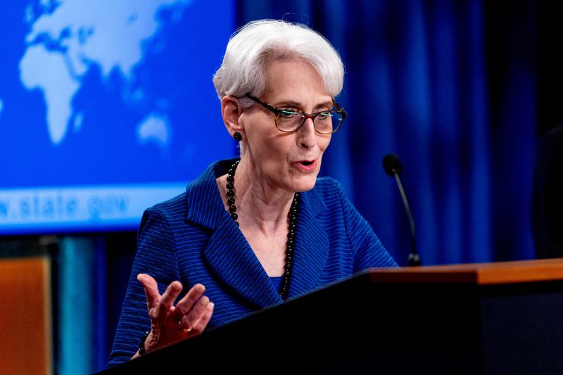 Veteran U.S., Russia diplomats to tackle Ukraine tensions in Geneva