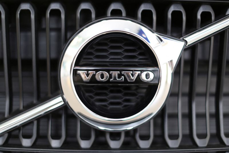 Volvo Cars picks Jim Rowan as new CEO