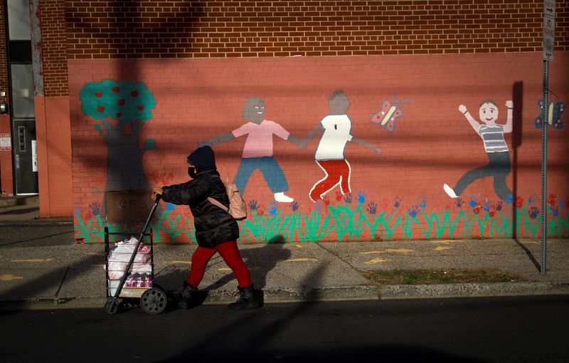 White House says decision to enact vaccine mandates for schools up to local school districts