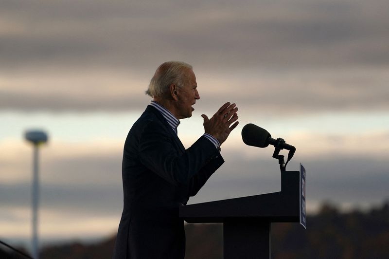 Another midterm worry for Biden White House: probes and impeachment attempts