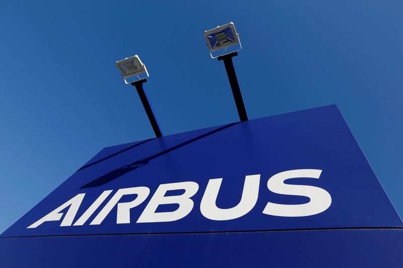 Airbus posts sharply higher core profit, ends 2-year dividend gap