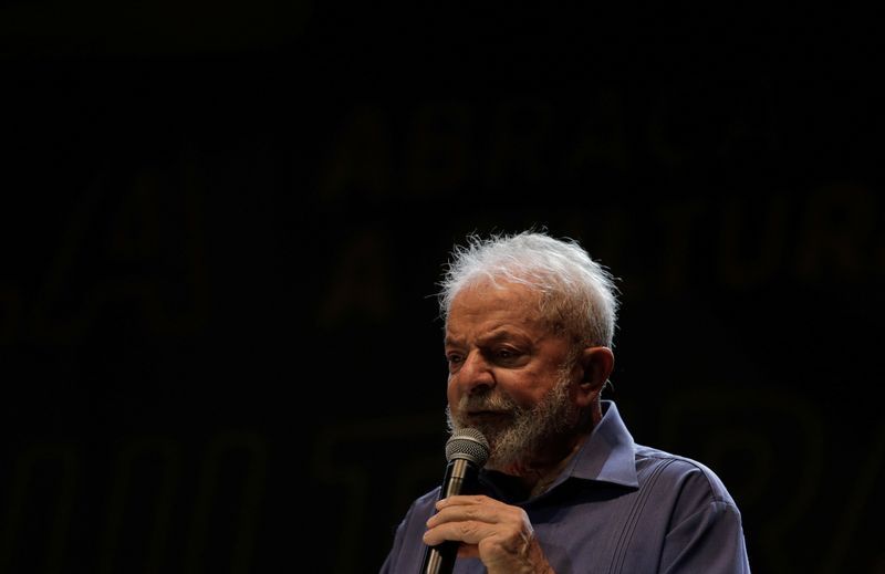 Analysis-Brazil military no obstacle to third Lula term, say ex-generals, analysts