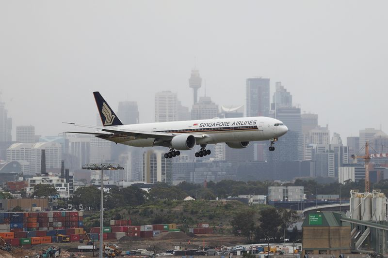 Australia fully reopens borders shut by COVID pandemic, welcomes back tourists