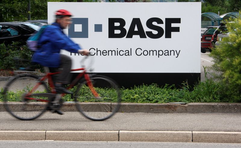 BASF predicts full-year profit decline as economic growth slows