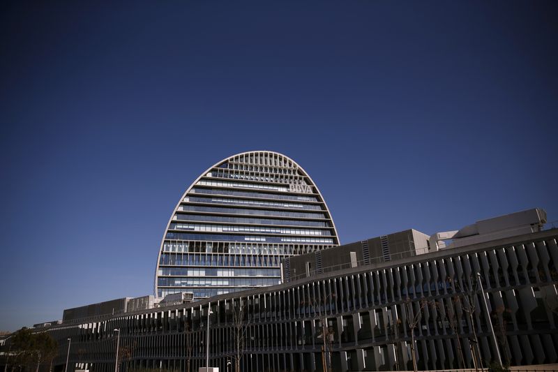 BBVA's Q4 net profit rises 1.6% y/y buoyed by Mexico and lower provisions