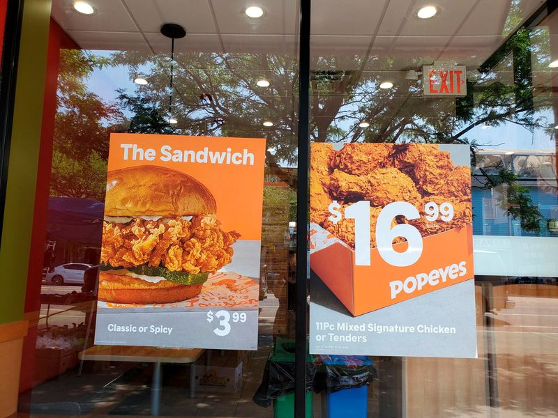 Burger King parent Restaurant Brands tops quarterly revenue estimates