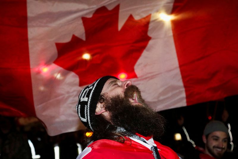 Canada braces for action on U.S.-border bridge blocked by protesters despite court order