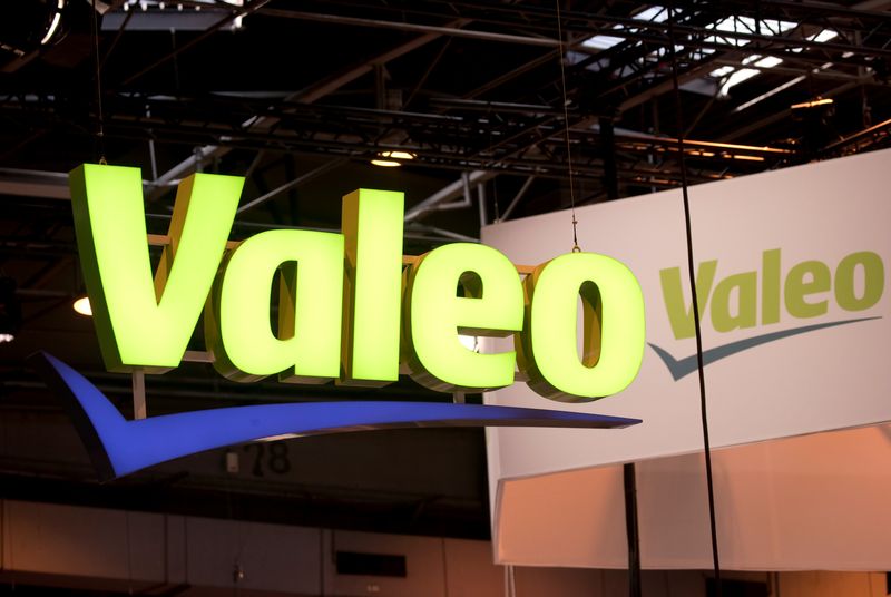Car parts maker Valeo sees lower core profit margin in 2022